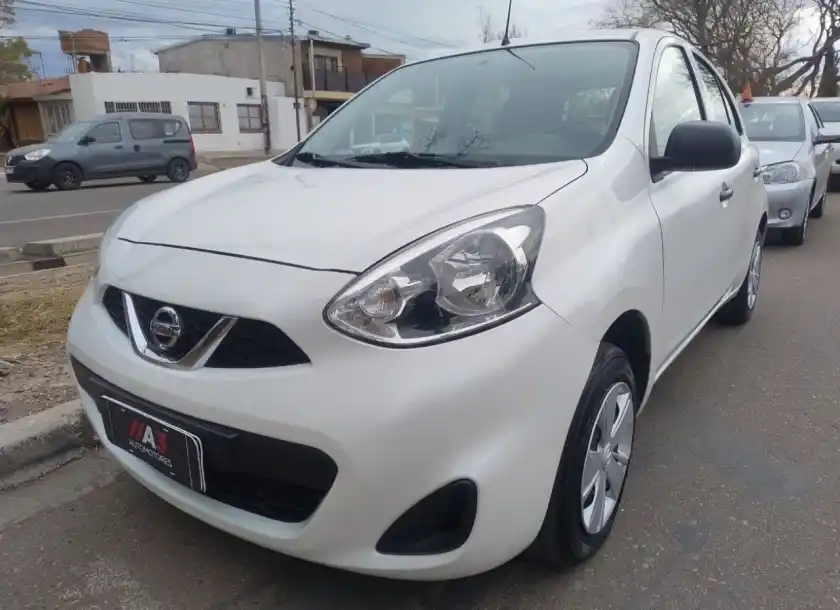 Nissan March 2019 - foto 1
