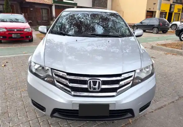 Honda City  2014 - foto 2