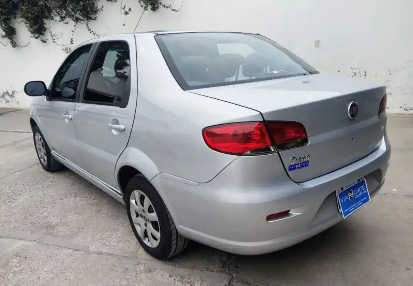 Fiat Siena  2015 - foto 4