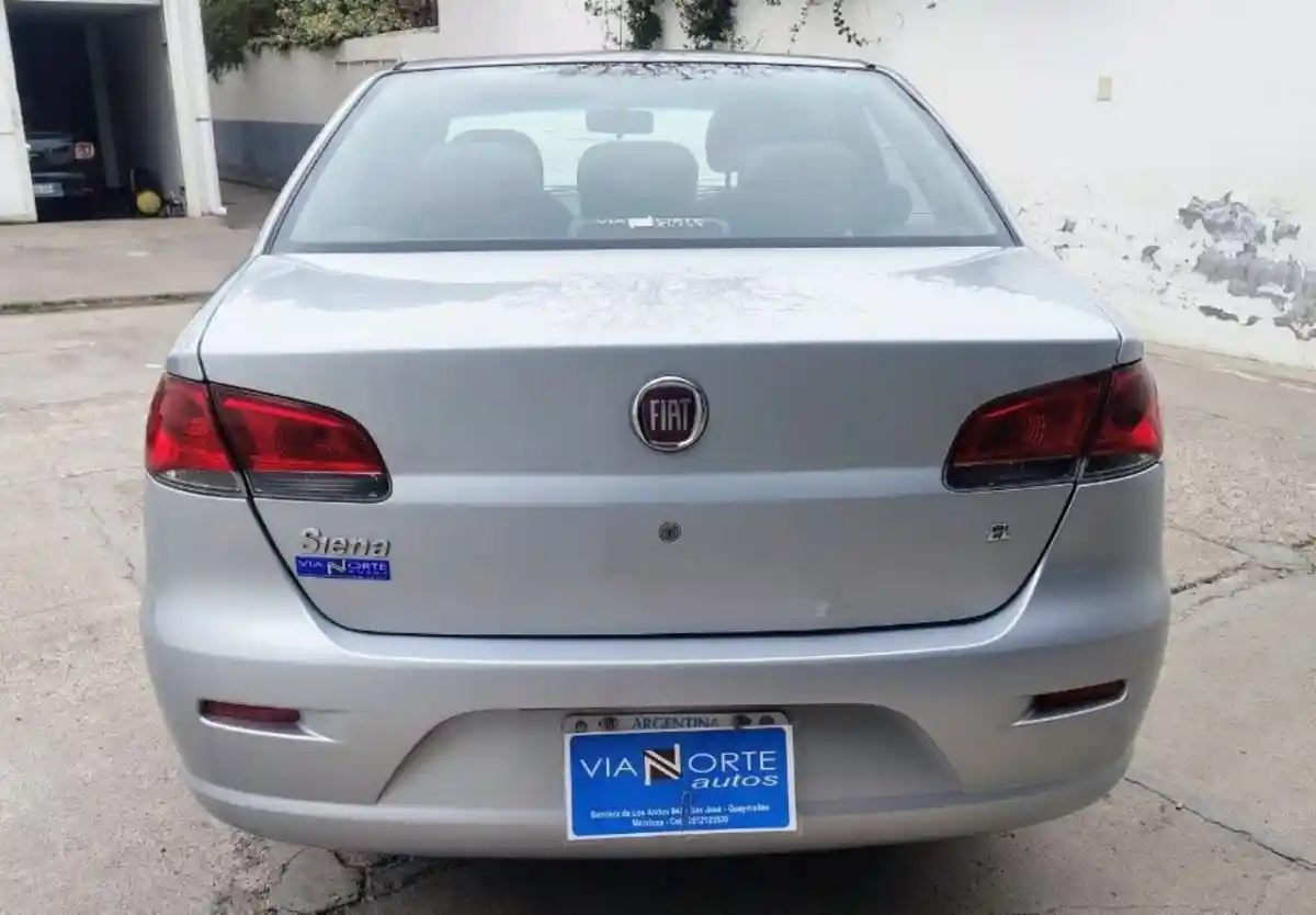 Fiat Siena  2015 - foto 5