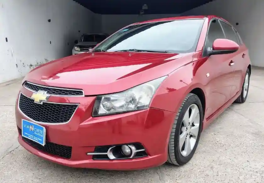 Chevrolet Cruze  2012 - foto 1
