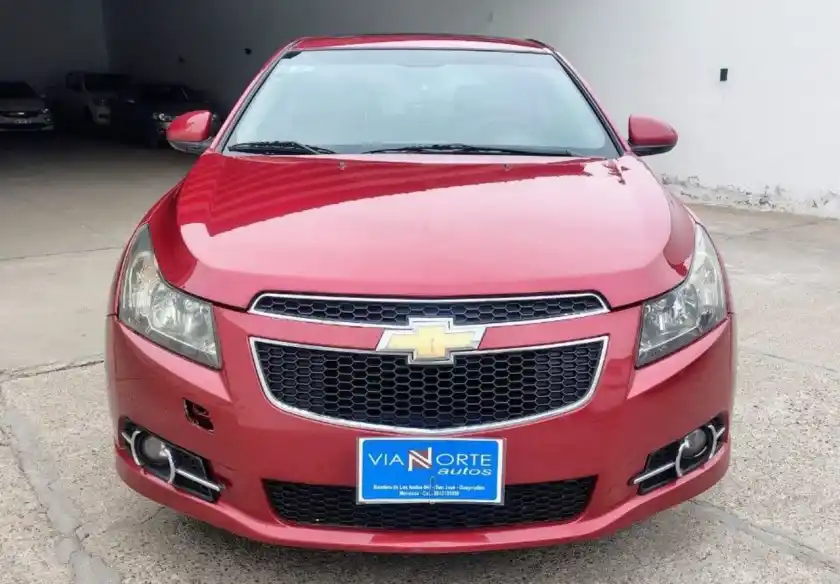 Chevrolet Cruze  2012 - foto 2