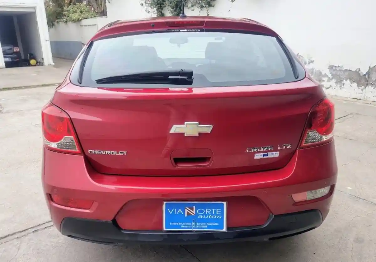 Chevrolet Cruze  2012 - foto 5