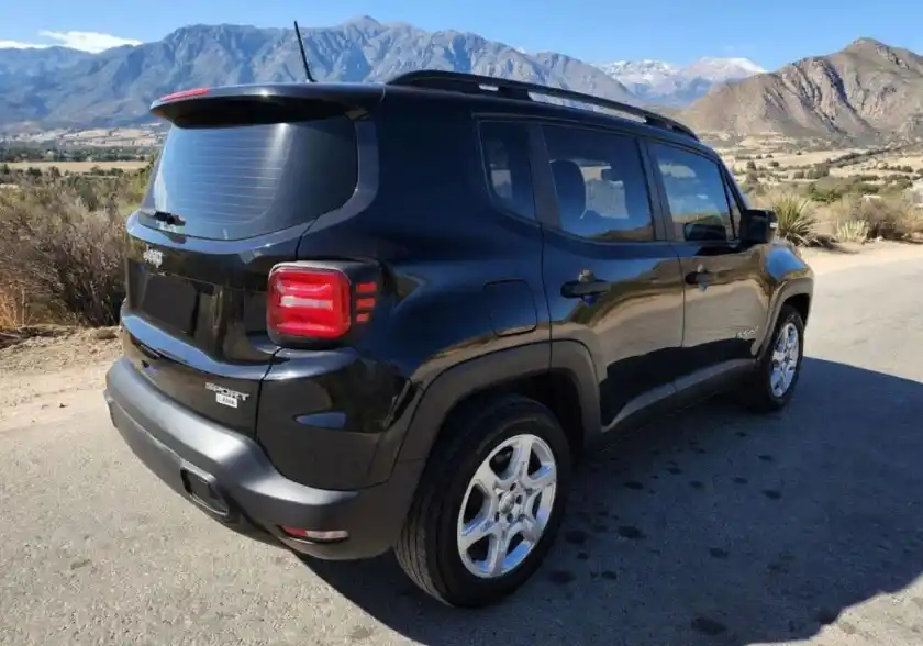 Jeep Renegade  2023 - foto 4