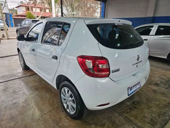 Renault Sandero  2017 - foto 4