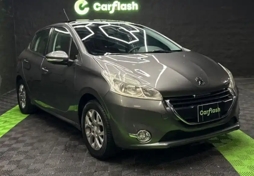 Peugeot 208  2013 - foto 2