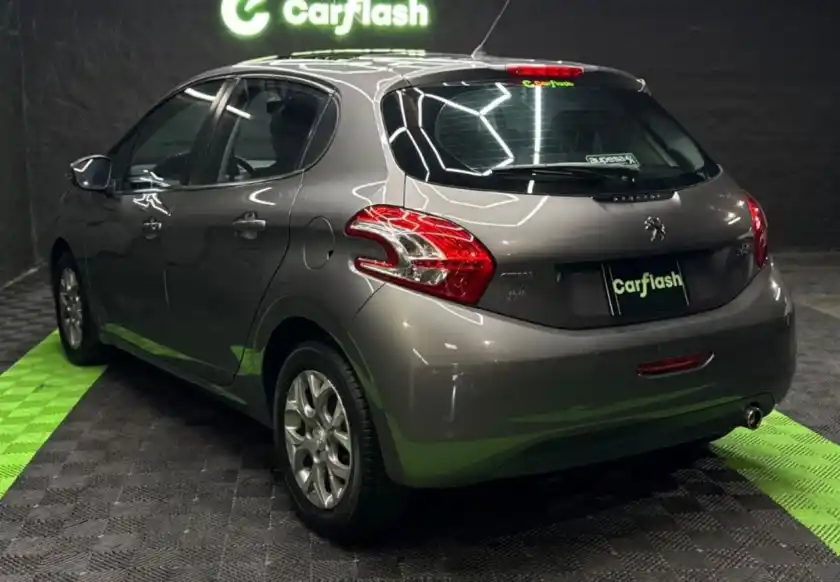 Peugeot 208  2013 - foto 3