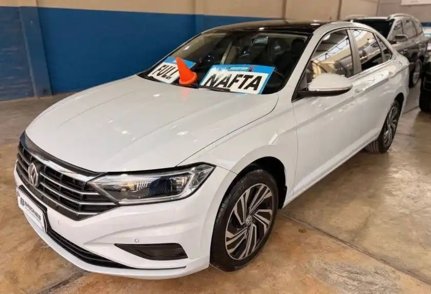 Volkswagen Vento 2018 - foto 1