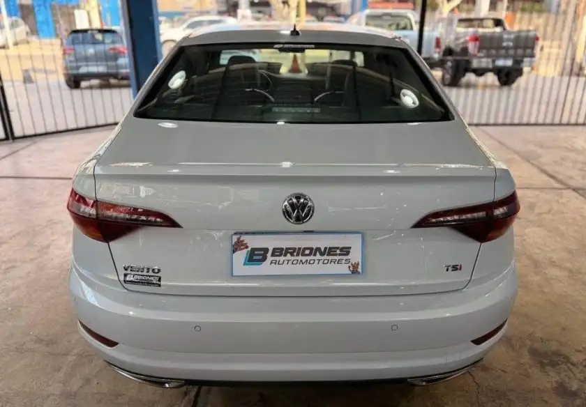 Volkswagen Vento  2018 - foto 5