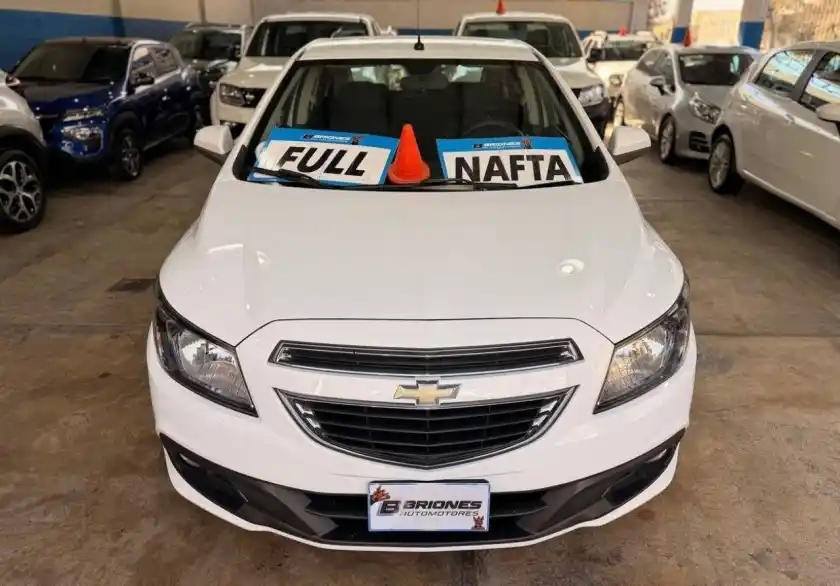 Chevrolet Onix  2015 - foto 2