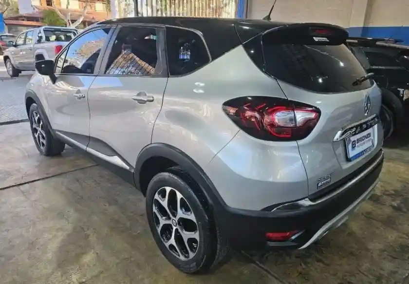 Renault Captur  2020 - foto 4
