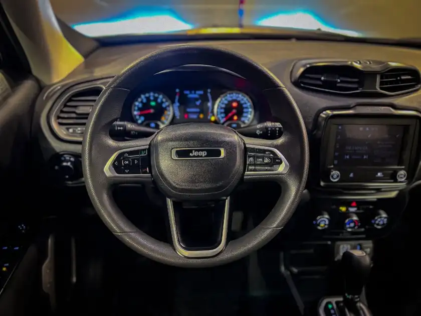 Jeep Renegade  2023 - foto 5