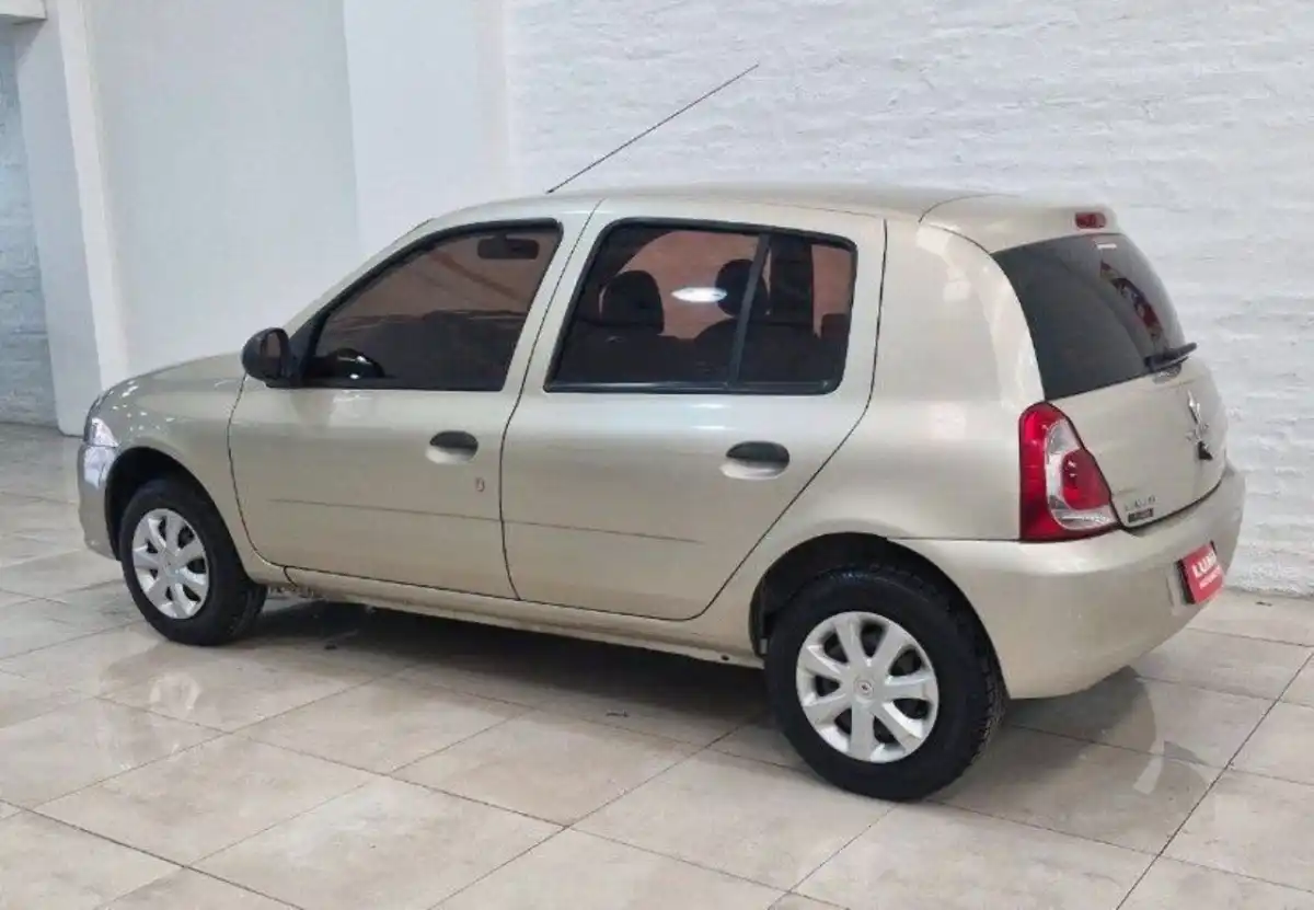 Renault Clio  2013 - foto 4