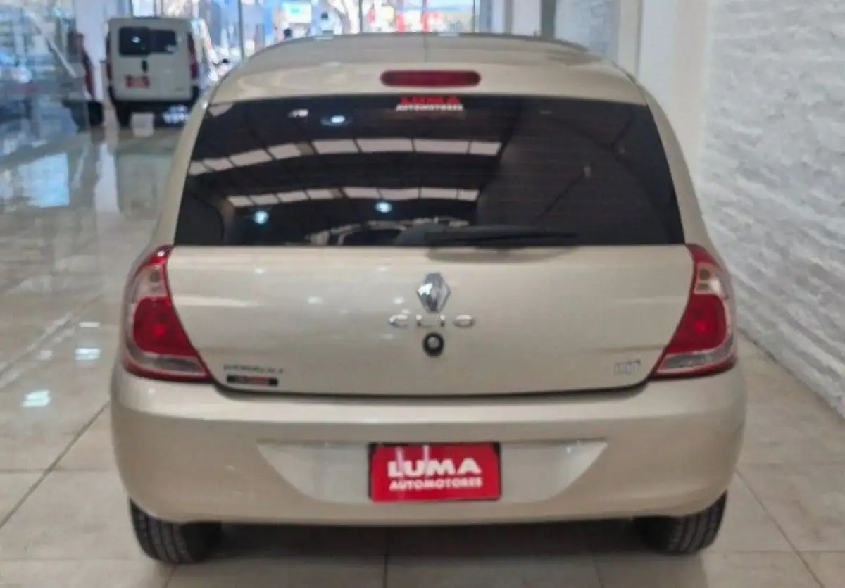 Renault Clio  2013 - foto 5