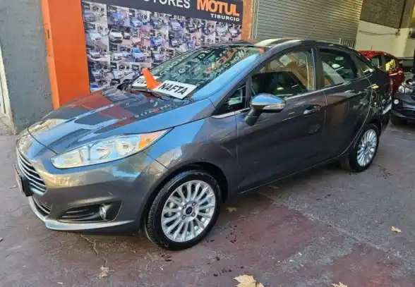 Ford Fiesta Kd  2015 - foto 1