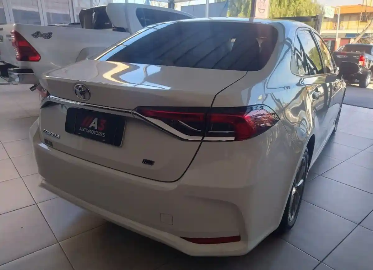 Toyota Corolla  2022 - foto 4