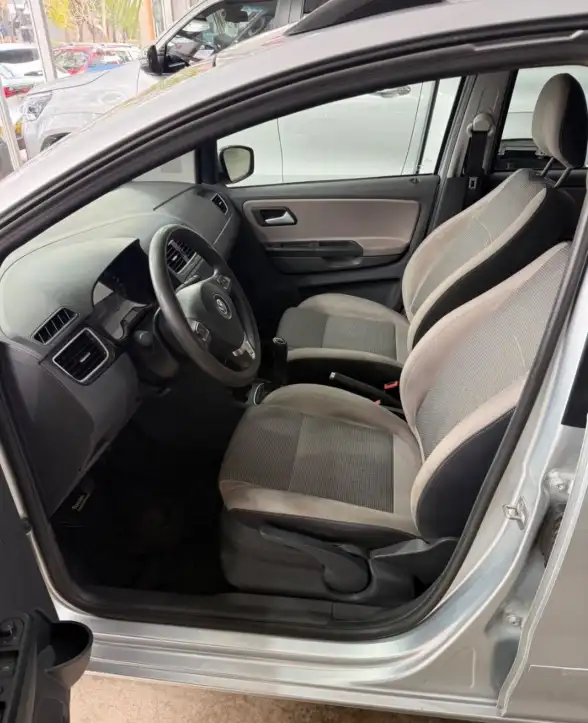 Volkswagen Suran  2011 - foto 4