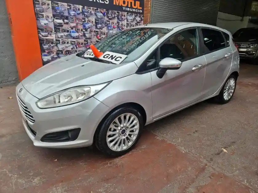 Ford Fiesta KD 2016 - foto 1