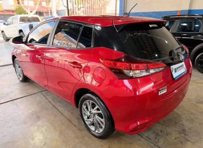 Toyota Yaris  2024 - foto 4