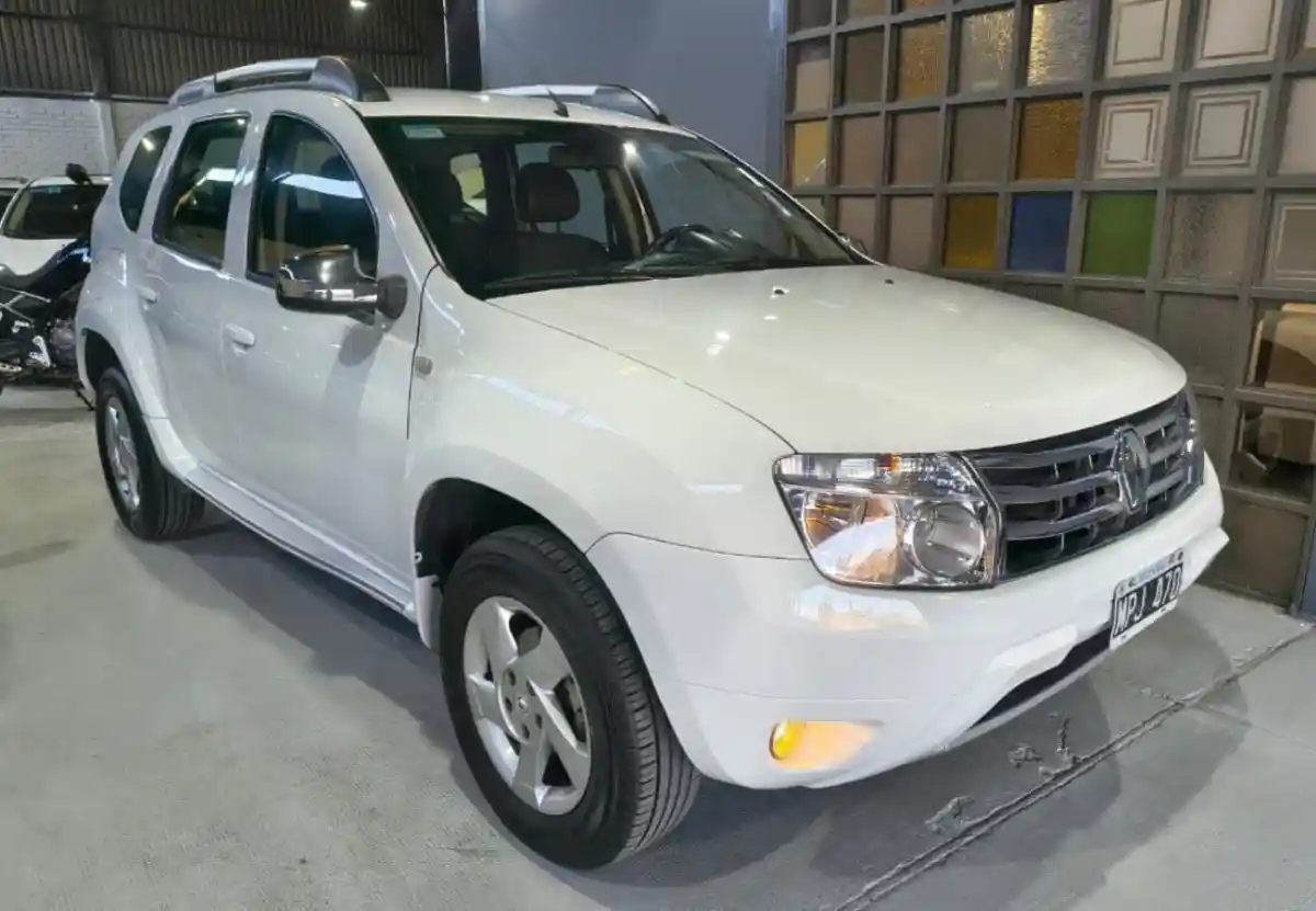 Renault Duster  2013 - foto 1