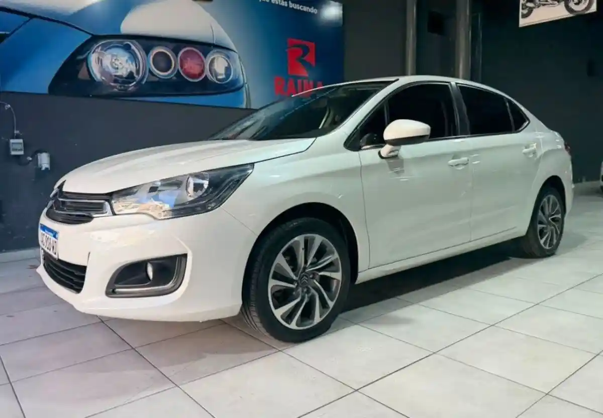 Citroën C4 Lounge  2018 - foto 1