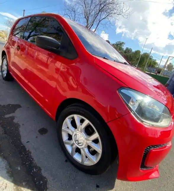 Volkswagen Up  2017 - foto 3