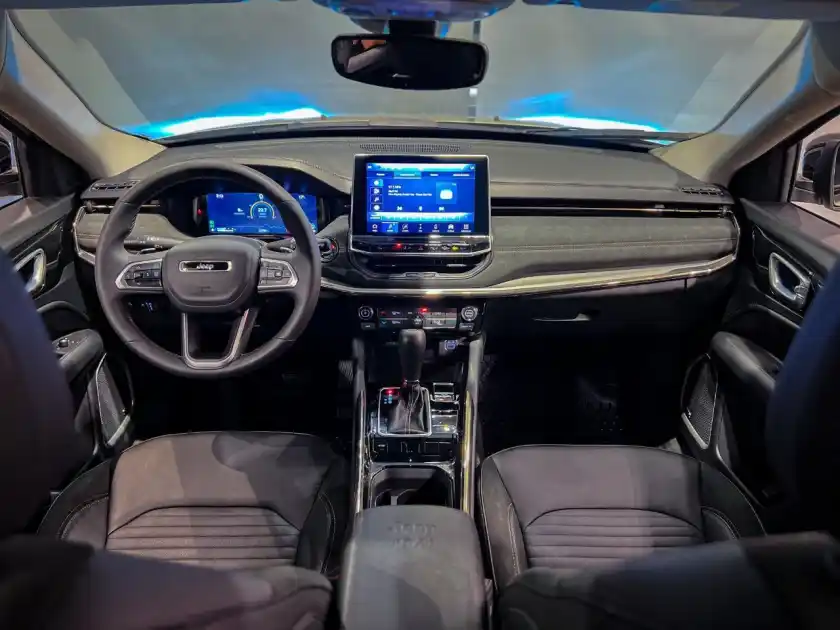 Jeep Commander  2025 - foto 4