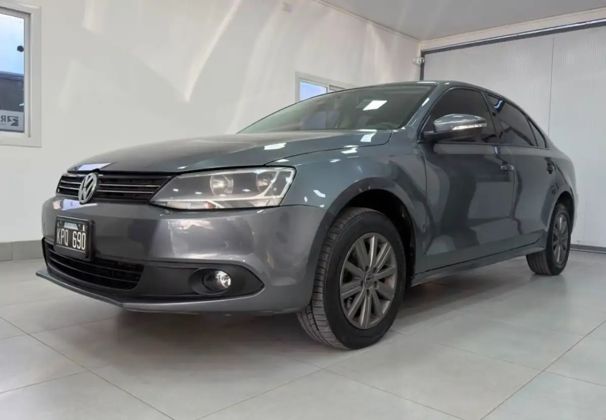 Volkswagen Vento  2012 - foto 1
