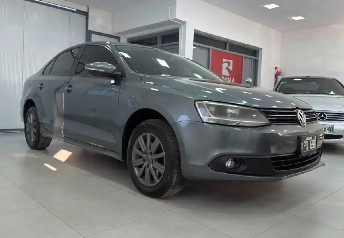 Volkswagen Vento  2012 - foto 2