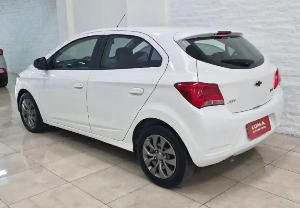 Chevrolet Onix  2020 - foto 4
