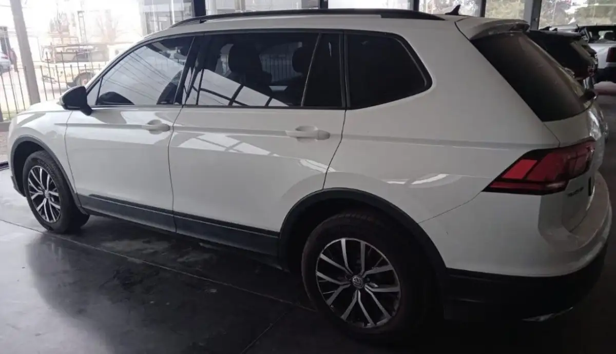 Volkswagen Tiguan  2020 - foto 3