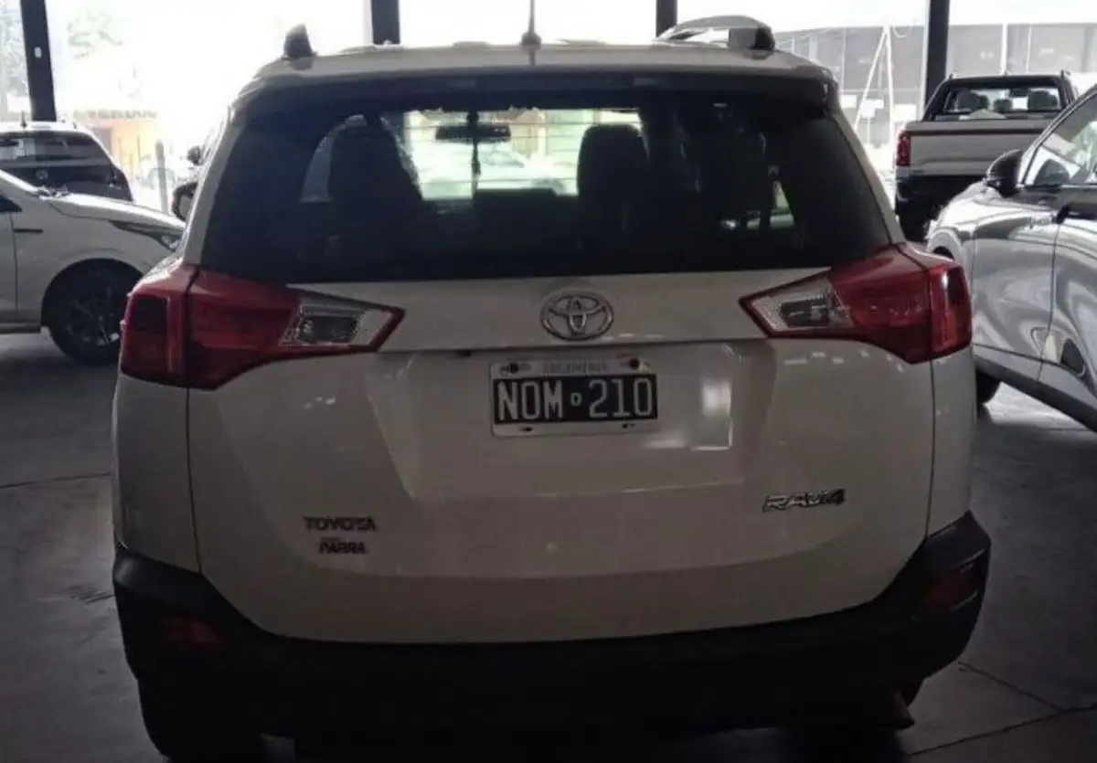 Toyota Rav4  2014 - foto 5
