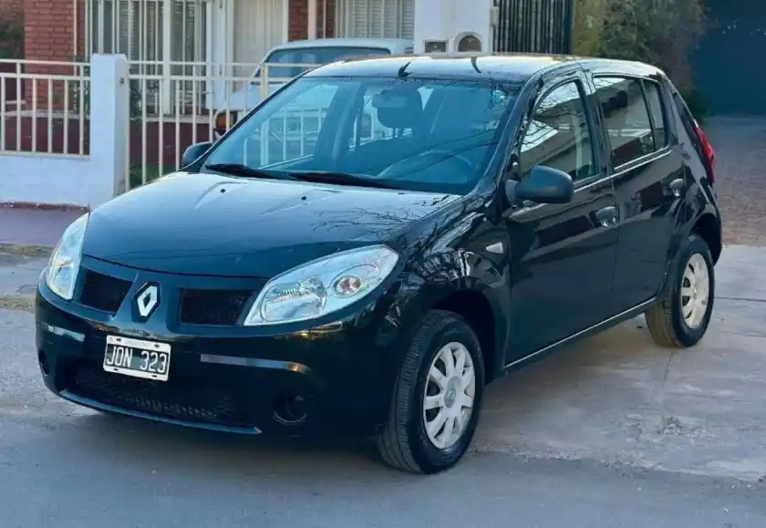 Renault Sandero 2011 - foto 1