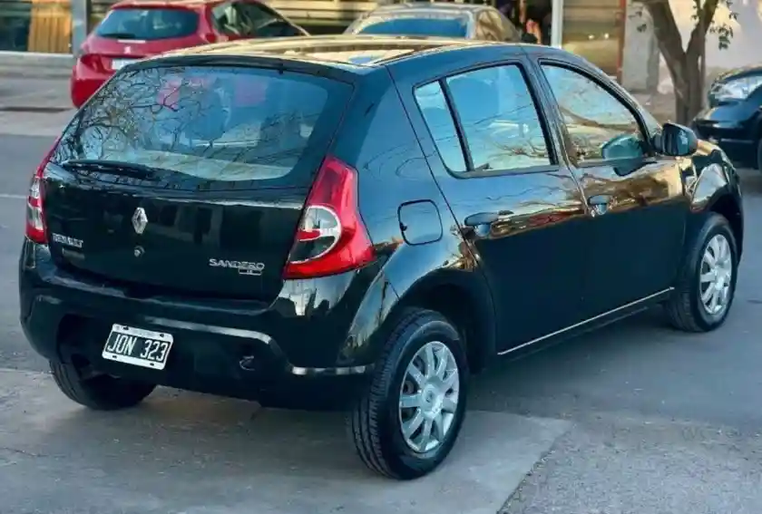 Renault Sandero  2011 - foto 4