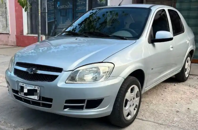 Chevrolet Prisma  2011 - foto 1