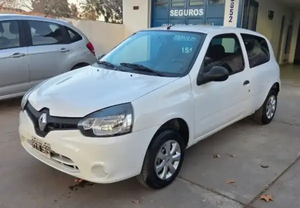 Renault Clio  2015 - foto 1