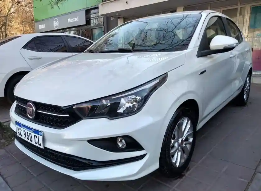 Fiat Cronos  2018 - foto 1