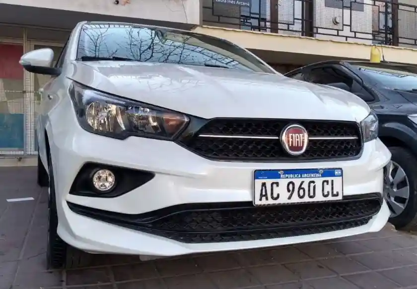 Fiat Cronos  2018 - foto 2