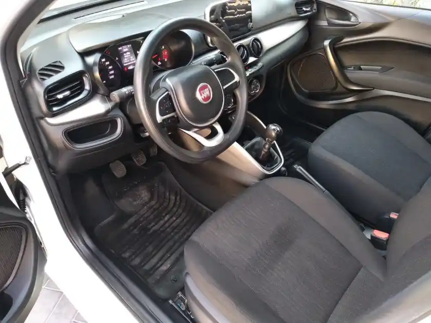 Fiat Cronos  2018 - foto 4