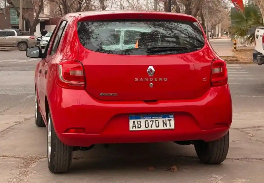Renault Sandero  2017 - foto 4