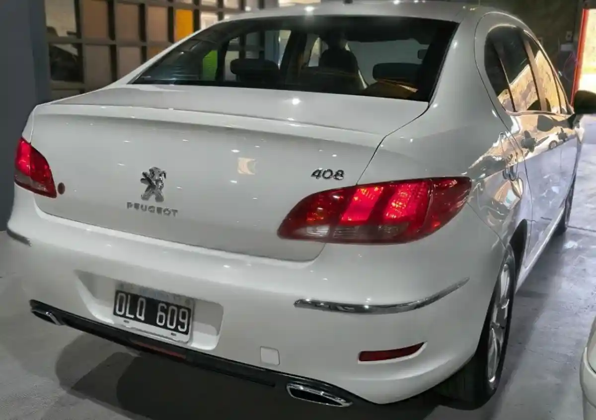 Peugeot 408  2015 - foto 4