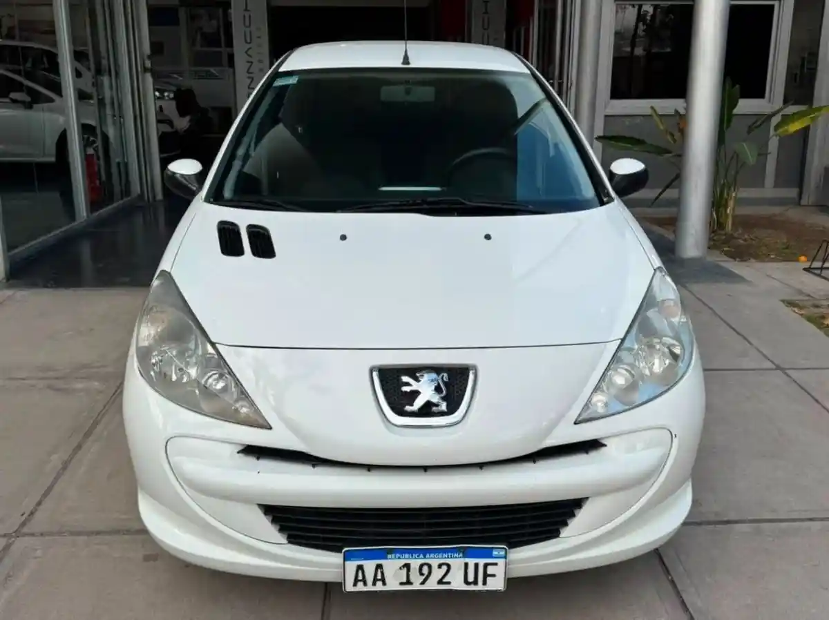 Peugeot 207  2016 - foto 2