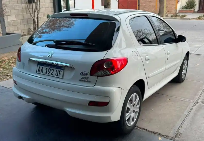 Peugeot 207  2016 - foto 4