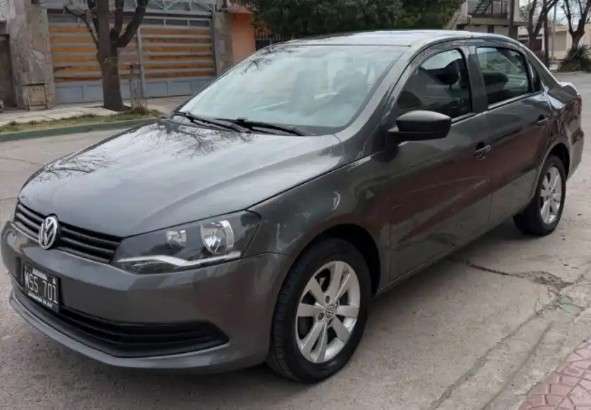 Volkswagen Voyage  2013 - foto 1