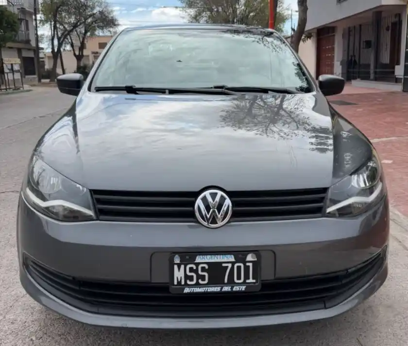 Volkswagen Voyage  2013 - foto 2
