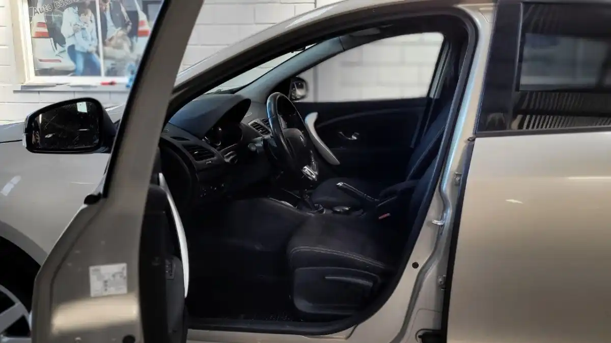 Renault Fluence  2013 - foto 5