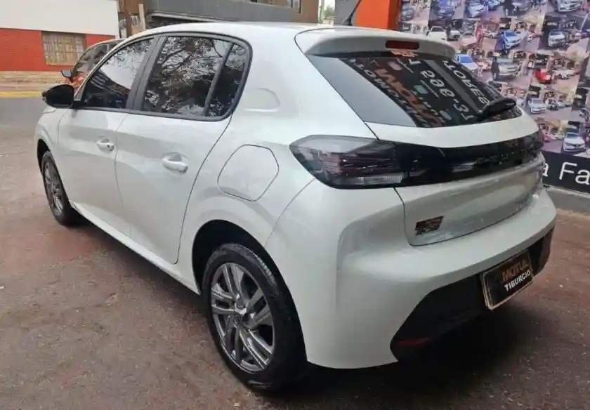 Peugeot 208  2025 - foto 3