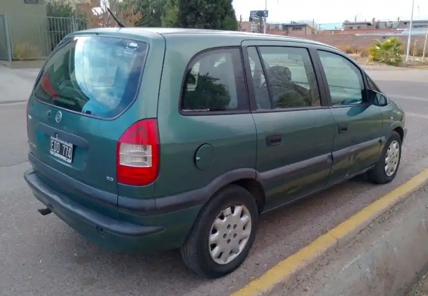 Chevrolet Zafira  2003 - foto 4