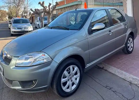 Fiat Siena  2016 - foto 1