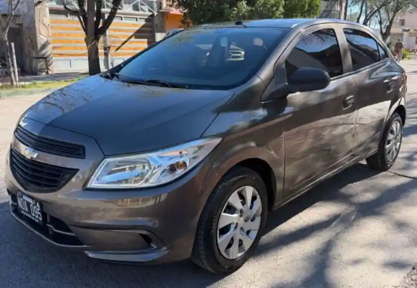 Chevrolet Onix  2014 - foto 1
